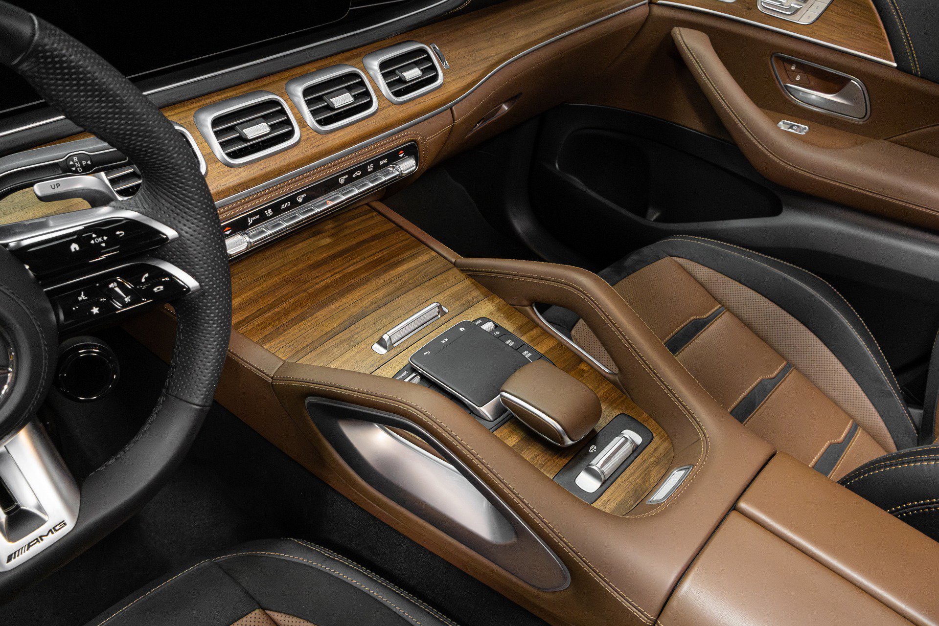 Used 2024 Mercedes-Benz GLE 53 AMG 4MATIC Coupe image 59