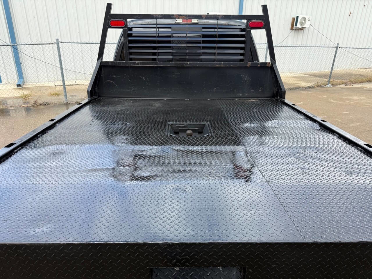 Used 2015 Ford F350 Lariat RWD image 10