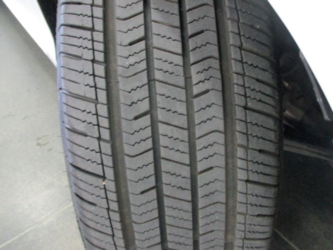 Used 2017 Honda Accord EX-L image 26