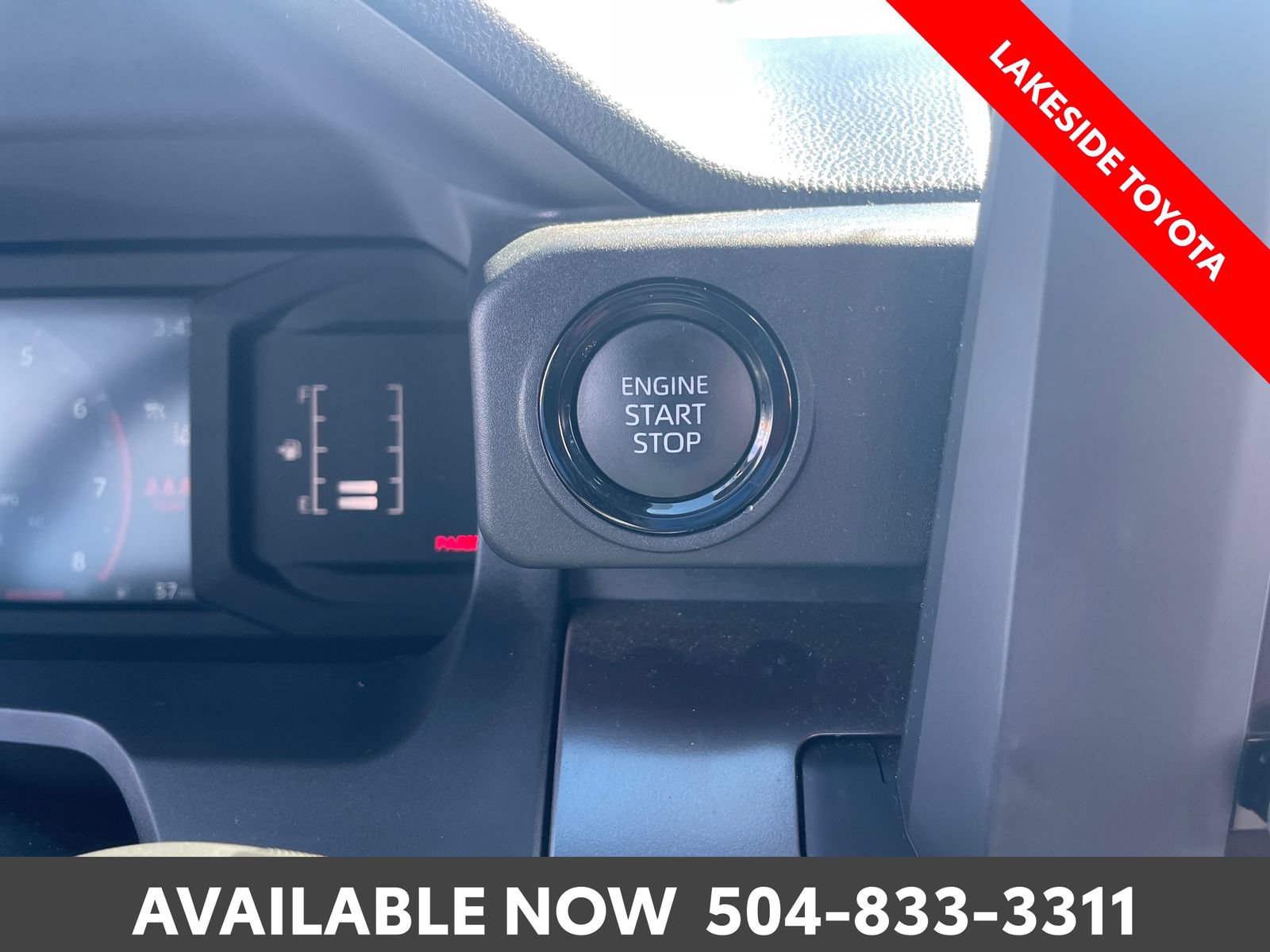Certified 2026 Toyota Tacoma SR5 AWD/4WD image 33