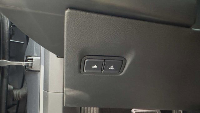 Used 2014 Chevrolet Corvette Stingray Coupe w/ 3LT Preferred Equipment Group image 21