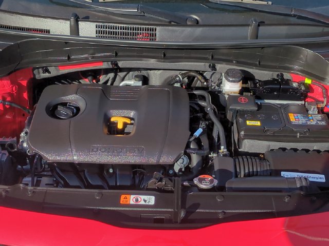 Certified 2025 Kia Soul LX w/ LX Technology Package FWD image 32