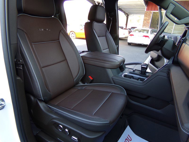 Used 2025 GMC Sierra 1500 Denali image 26