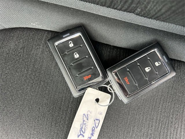 Used 2023 Jeep Grand Cherokee Laredo image 25