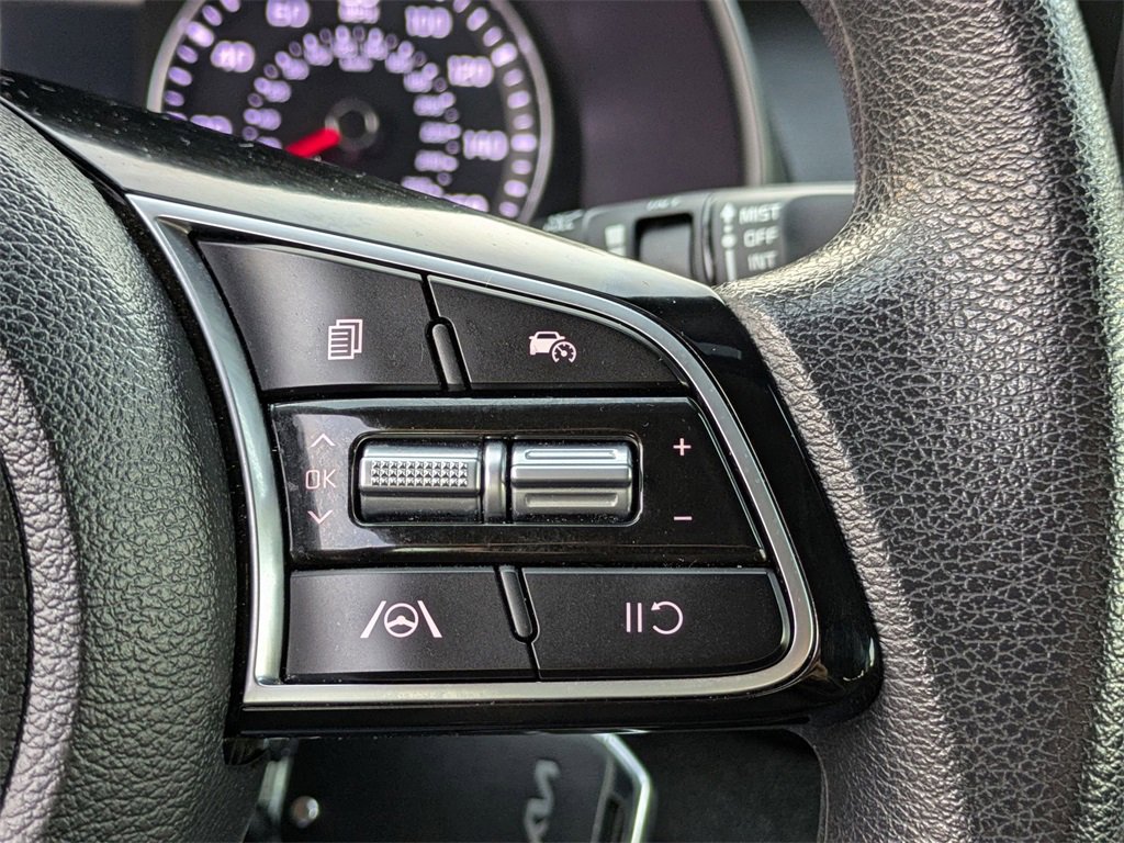 Used 2024 Kia Forte LXS image 23