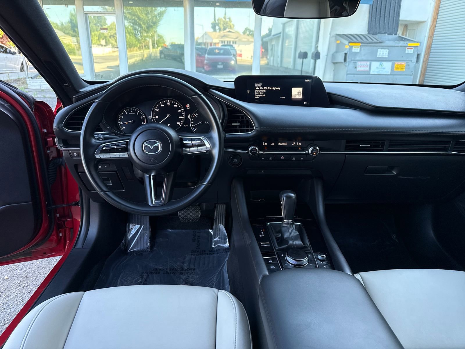 Used 2019 MAZDA MAZDA3 AWD Hatchback w/ Preferred Pkg image 12