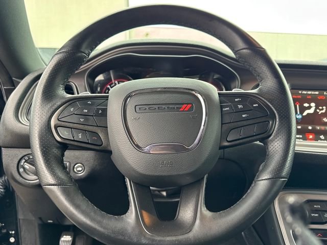 Used 2023 Dodge Challenger R/T w/ Blacktop Package image 18