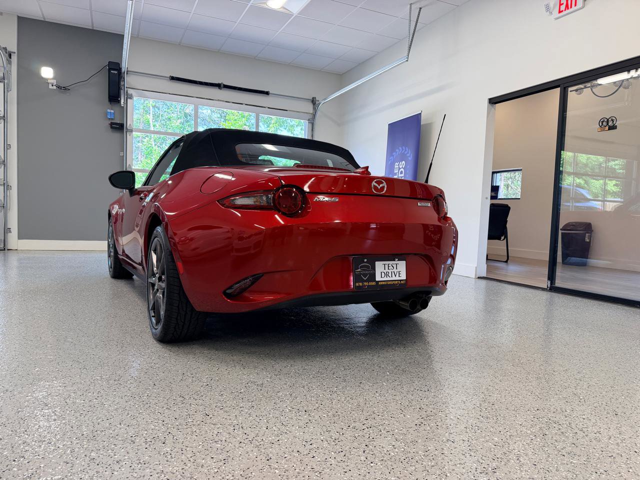Used 2017 MAZDA MX-5 Miata Grand Touring RWD image 6