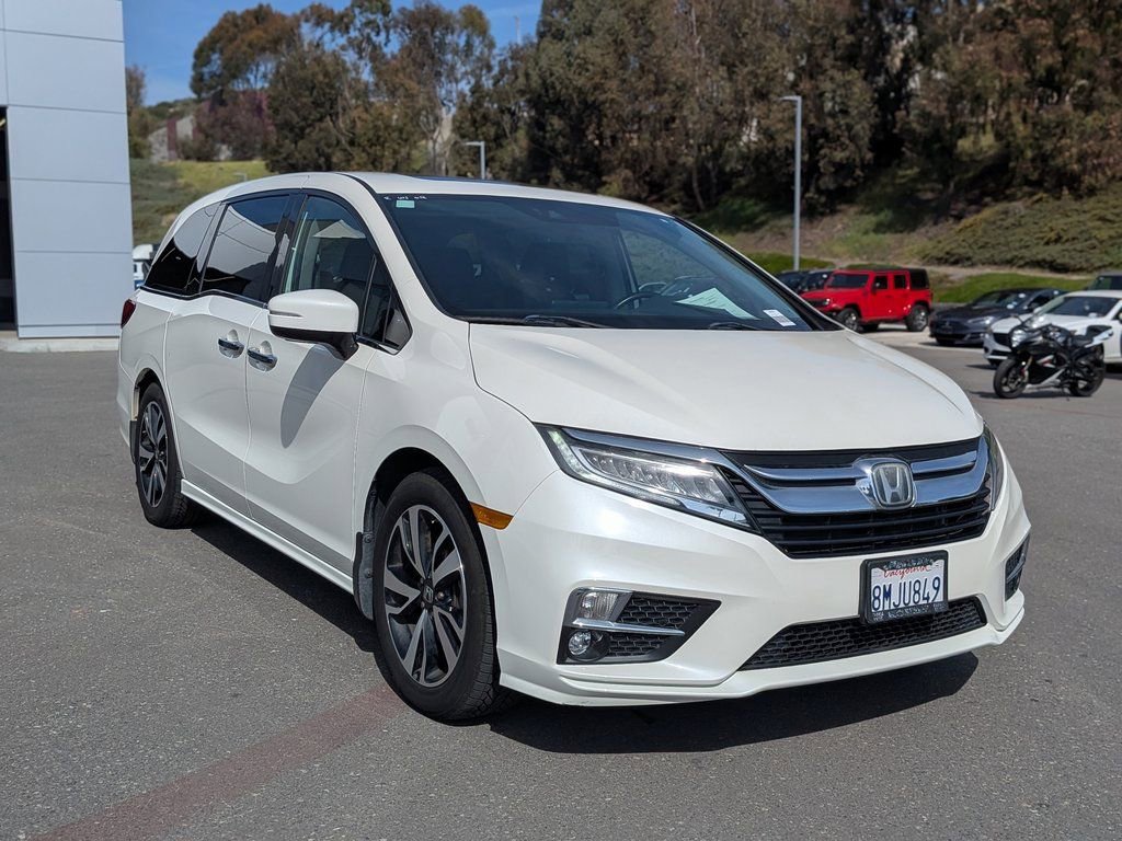 Used 2019 Honda Odyssey Elite image 4