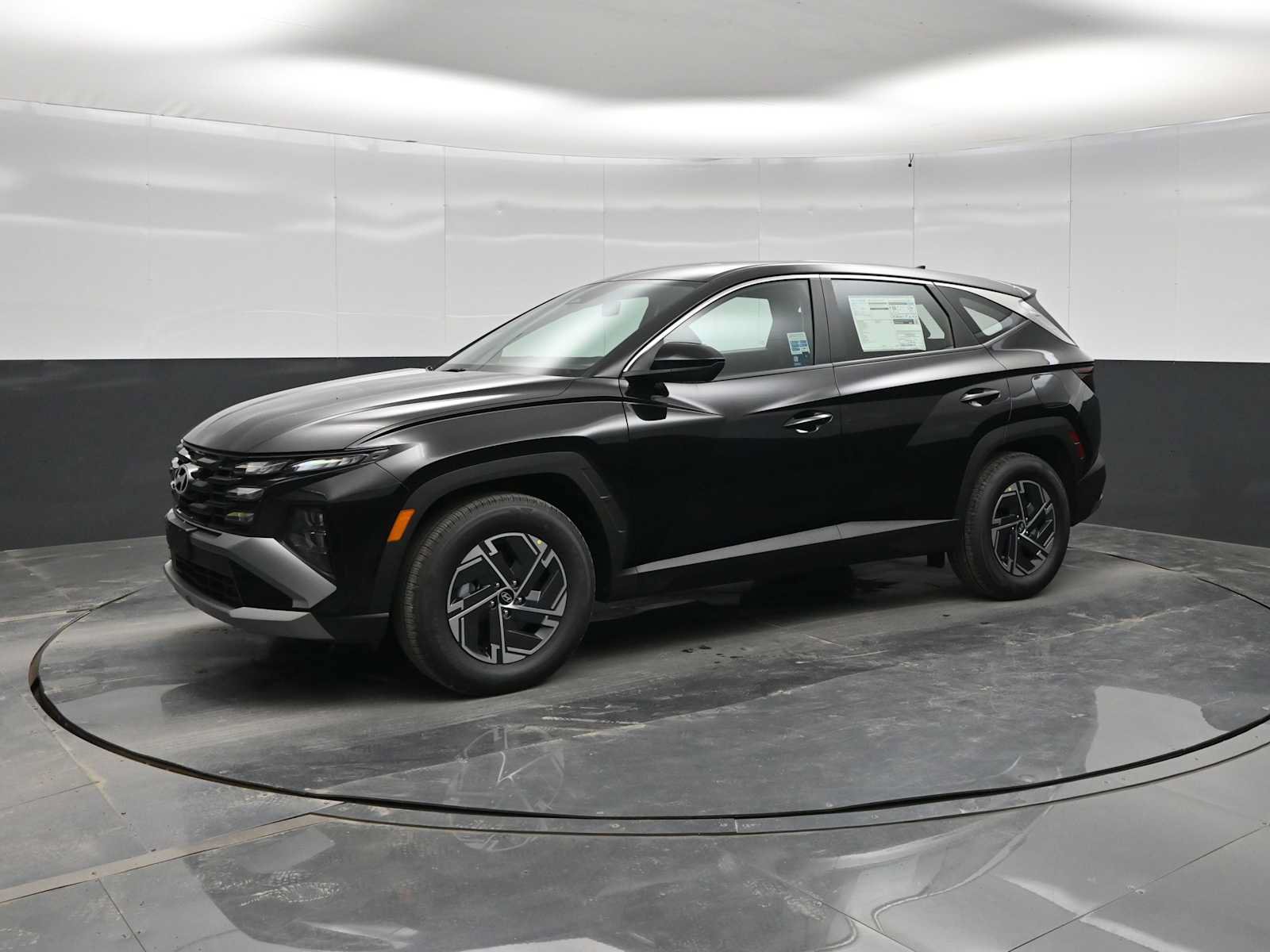 New 2026 Hyundai Tucson Blue SE