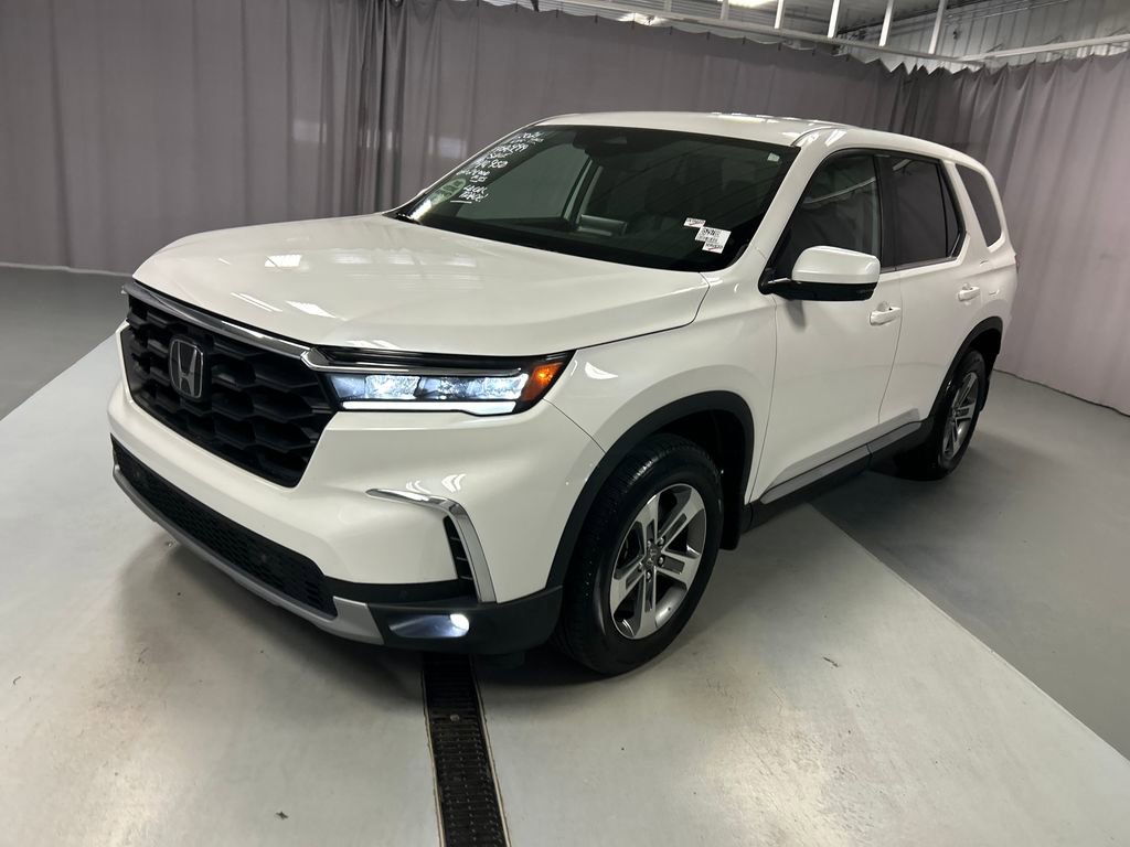 Used 2024 Honda Pilot EX-L image 3