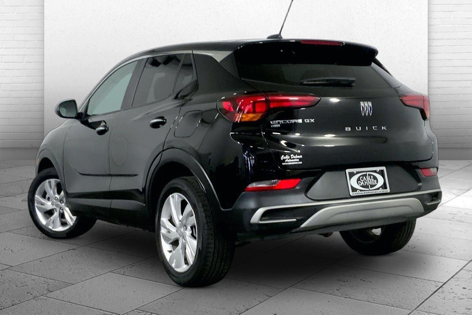 Used 2025 Buick Encore GX Preferred AWD/4WD image 11