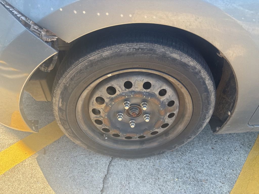 Used 2017 Hyundai Elantra GT image 7