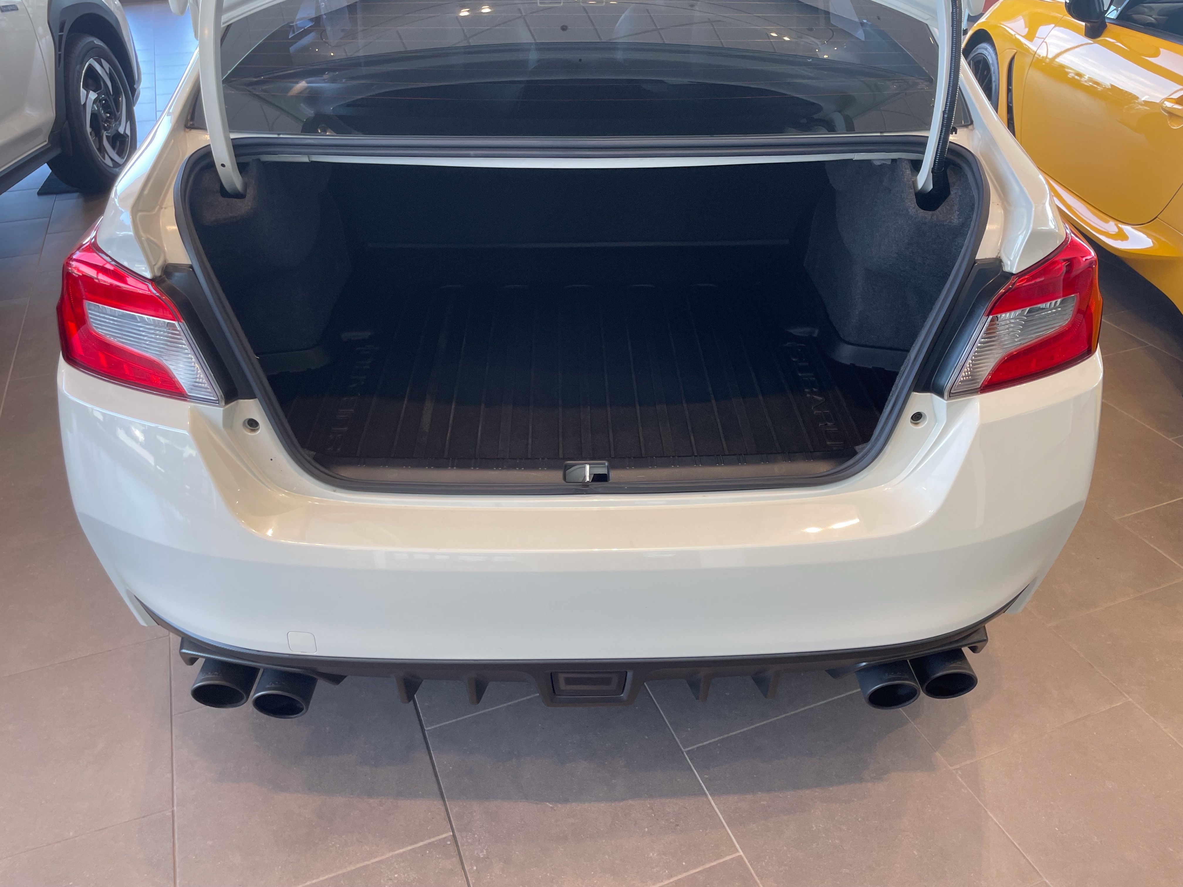 Used 2020 Subaru WRX STI AWD/4WD image 4