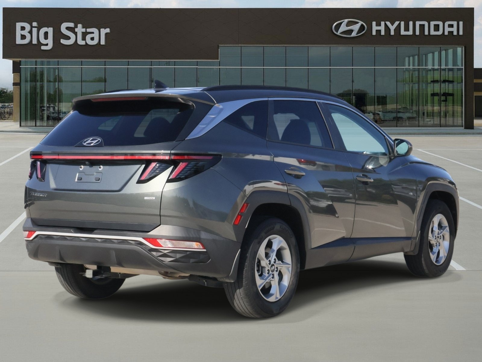 Used 2023 Hyundai Tucson SEL AWD/4WD image 4