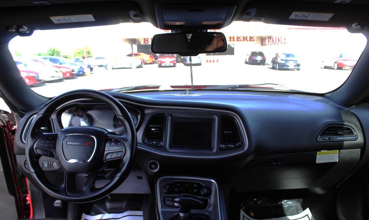 Used 2019 Dodge Challenger SXT w/ Blacktop Package RWD image 16