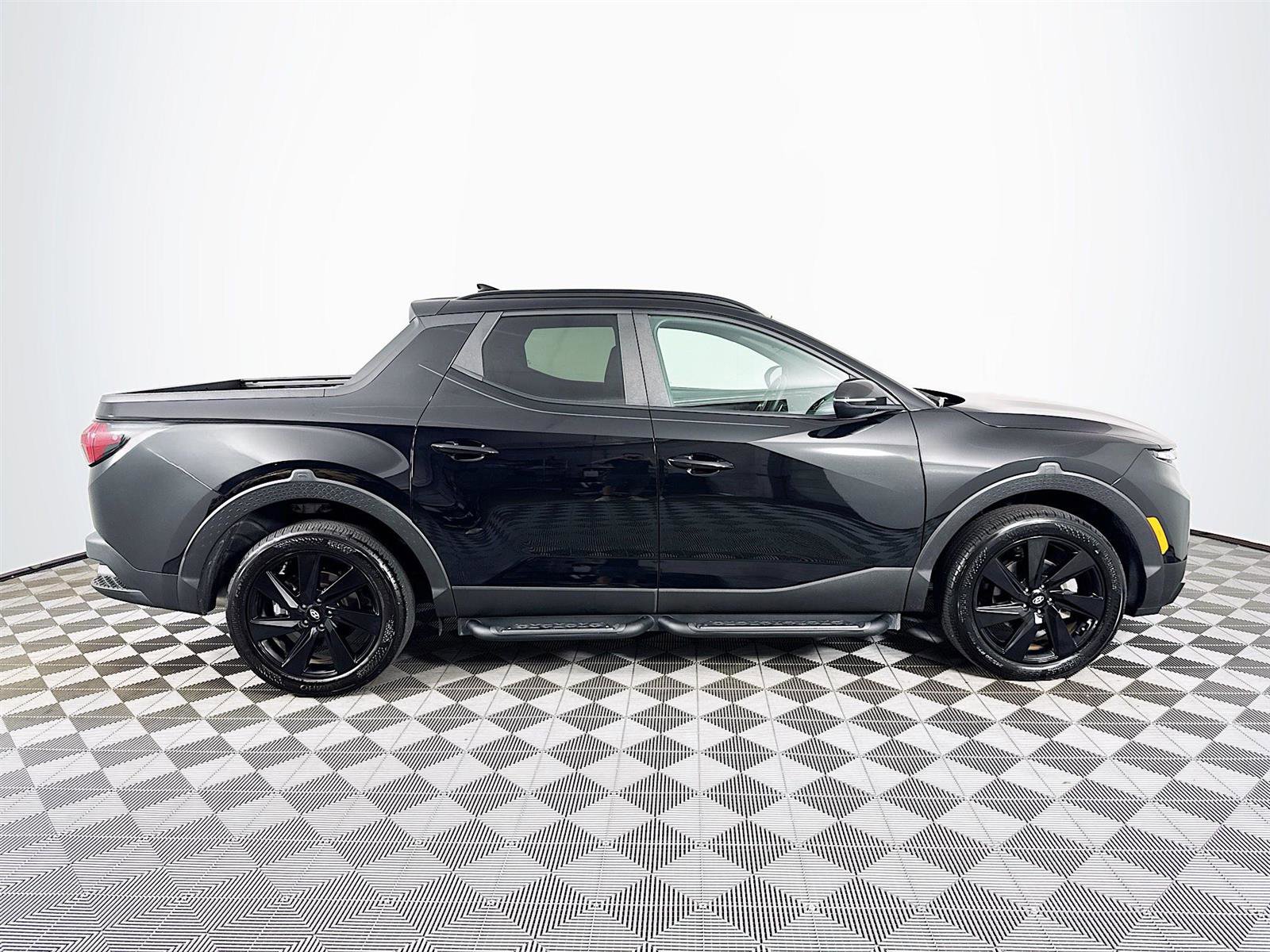 Certified 2024 Hyundai Santa Cruz Night image 8