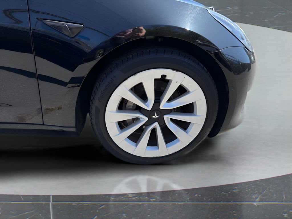 Used 2022 Tesla Model 3 Long Range AWD/4WD image 13
