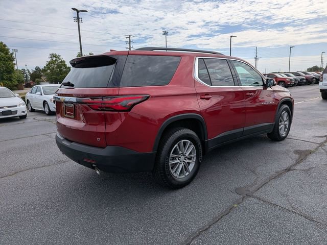 Used 2023 Chevrolet Traverse LT AWD/4WD image 3