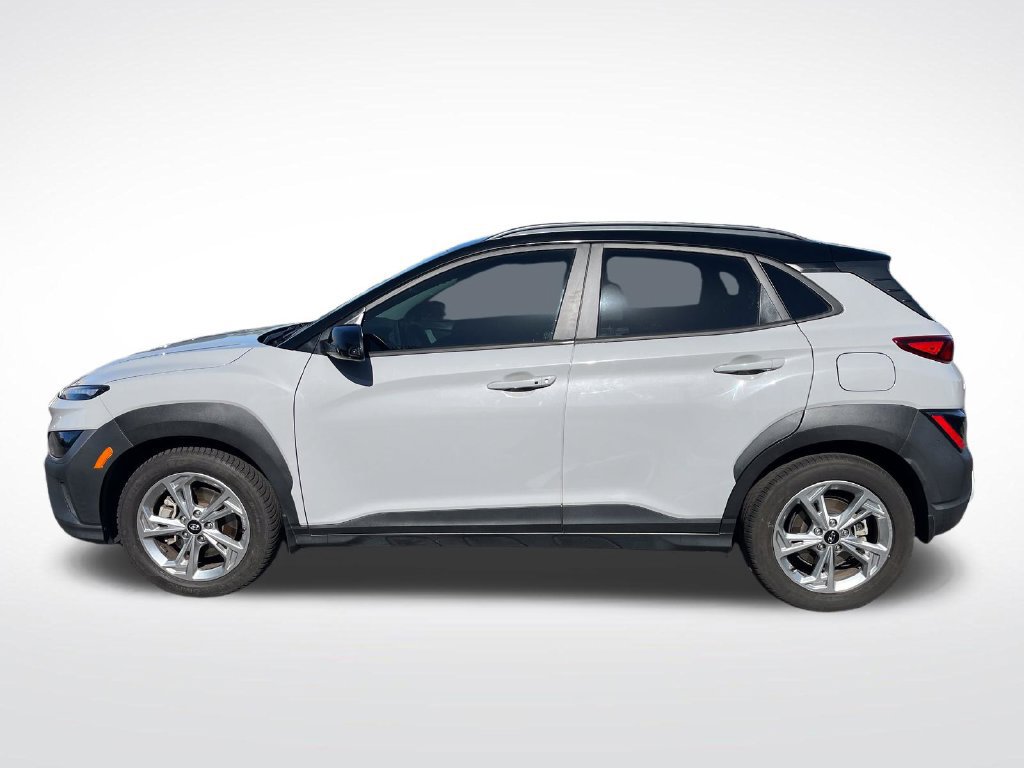 Used 2022 Hyundai Kona SEL w/ Cargo Package AWD/4WD image 2