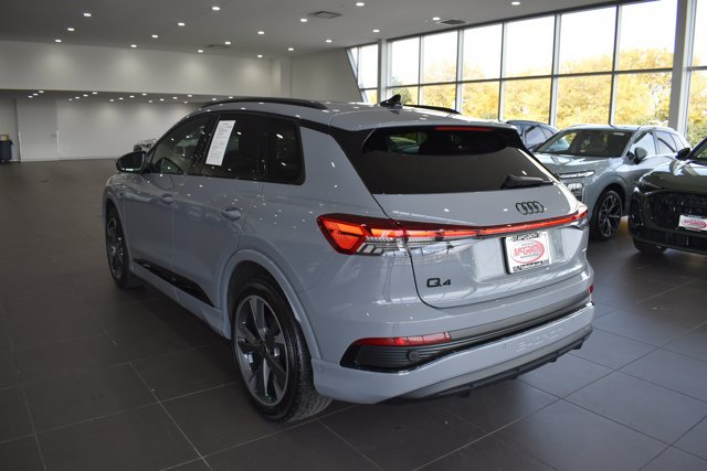 Used 2024 Audi Q4 e-tron Premium Plus AWD/4WD image 5