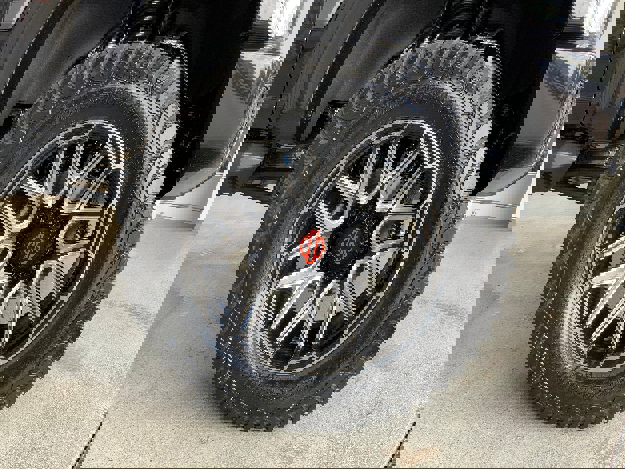 New 2026 Ford F250 Lariat w/ Black Appearance Package image 6