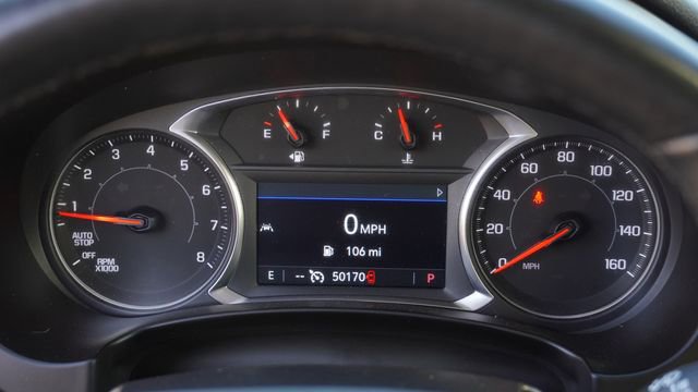 Used 2024 GMC Terrain SLT image 32