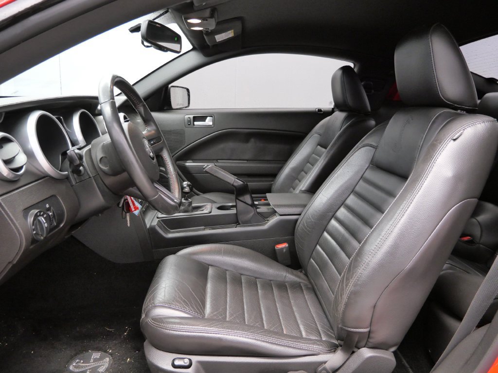 Used 2007 Ford Mustang Shelby GT500 RWD image 10