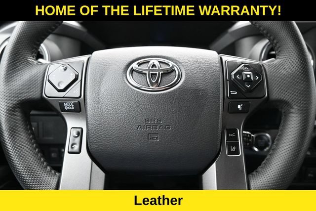 Used 2021 Toyota Tacoma TRD Sport w/ TRD Premium Sport Package AWD/4WD image 19