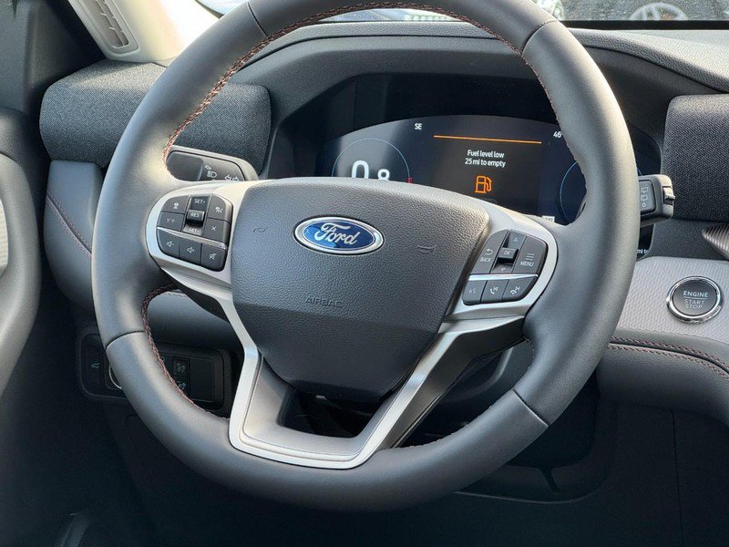 New 2026 Ford Explorer Active w/ Active Comfort Package AWD/4WD image 8