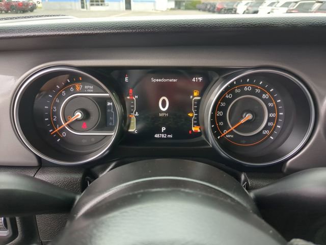 Certified 2022 Jeep Gladiator Sport AWD/4WD image 11