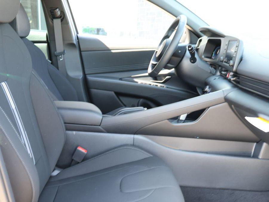 New 2026 Hyundai Elantra Sport w/ Cargo Package image 14