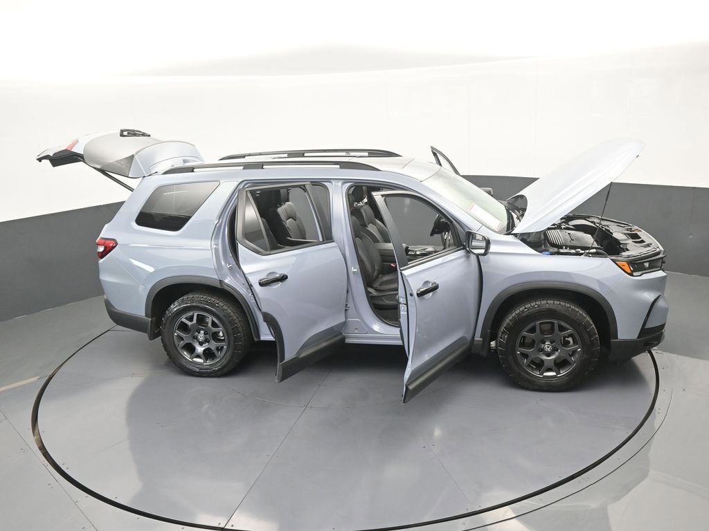 Used 2023 Honda Pilot TrailSport image 78