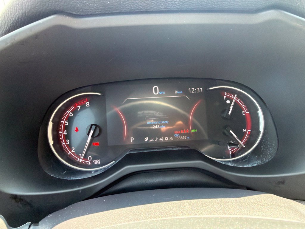 Used 2025 Toyota RAV4 XLE AWD/4WD image 26