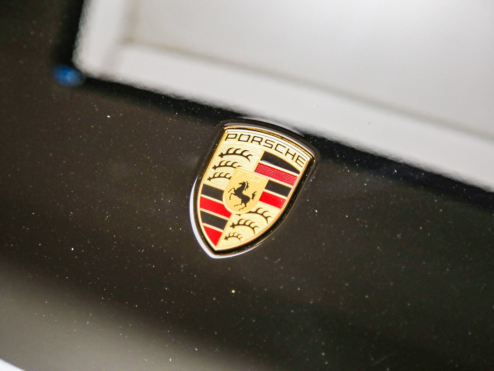 Certified 2026 Porsche Macan AWD/4WD image 12
