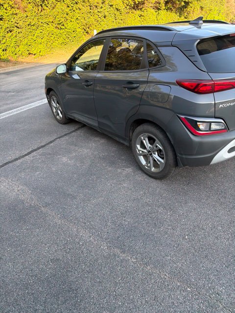 Used 2023 Hyundai Kona SEL FWD image 3