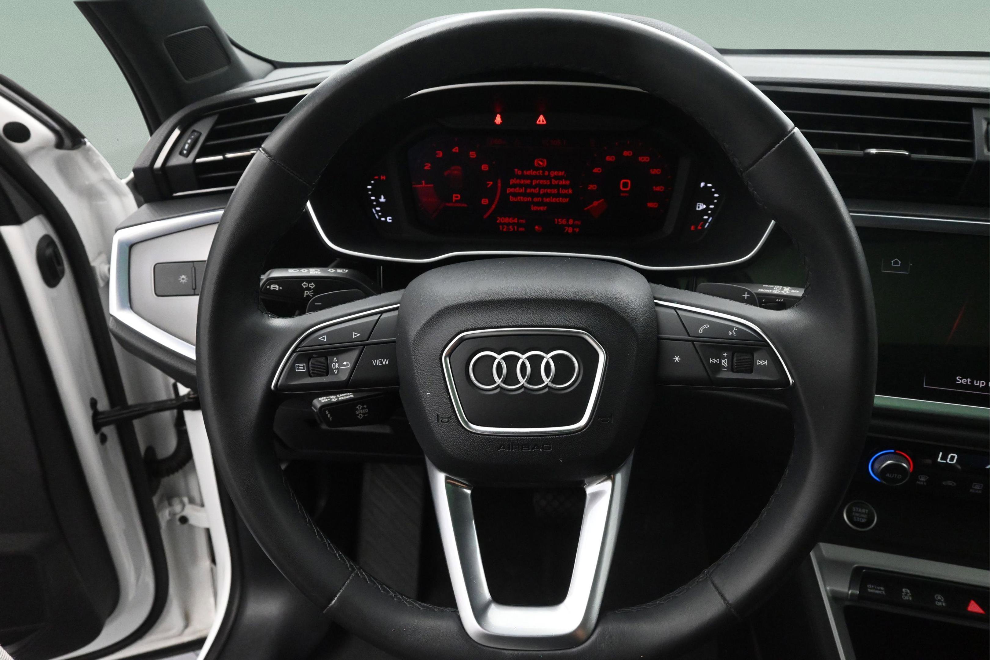 Used 2023 Audi Q3 2.0T Premium w/ Convenience Package AWD/4WD image 21