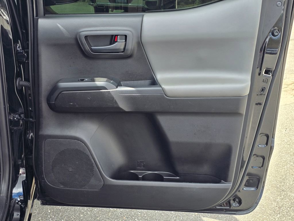 Used 2021 Toyota Tacoma SR AWD/4WD image 49