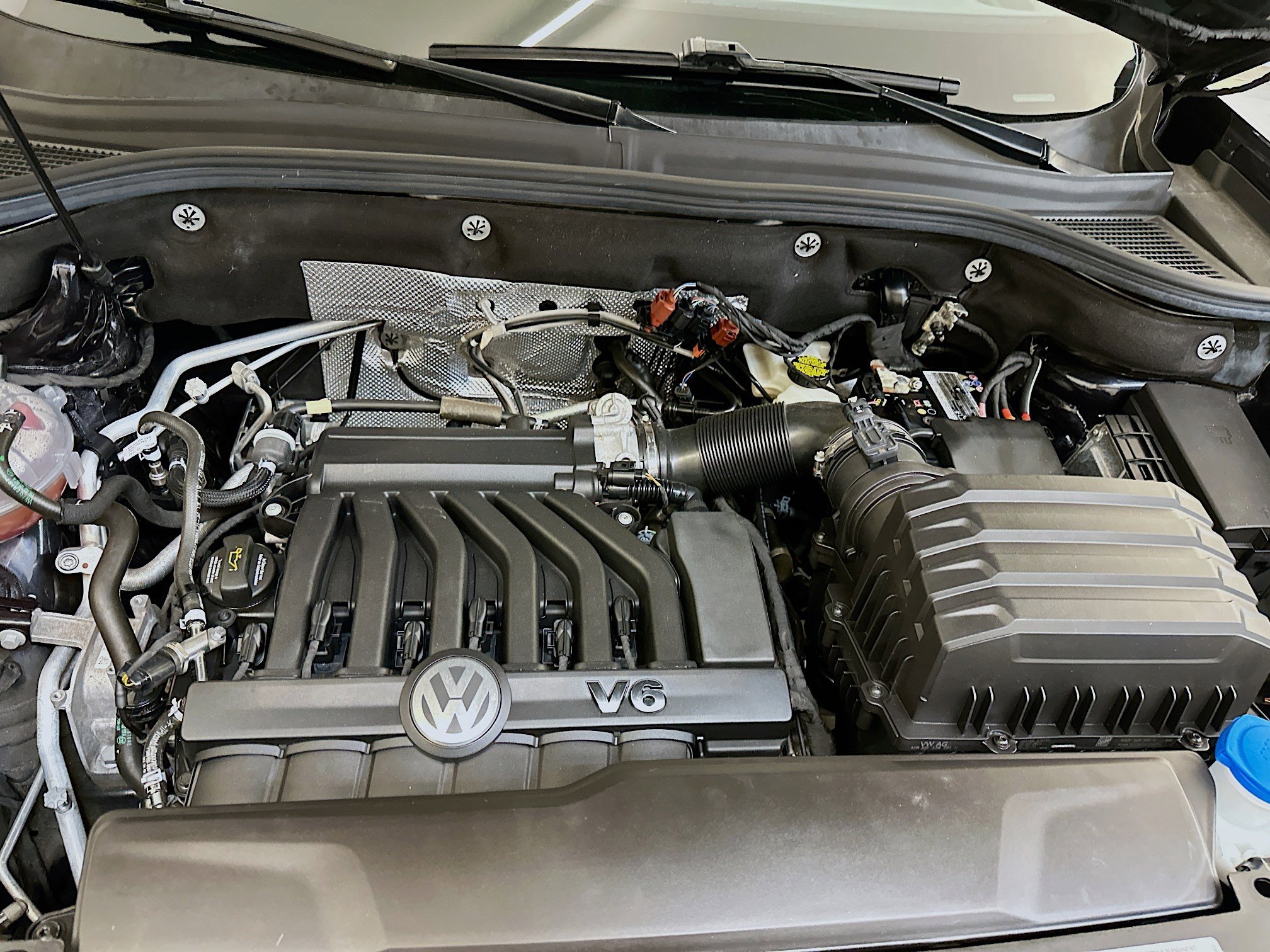 Used 2022 Volkswagen Atlas SE image 36