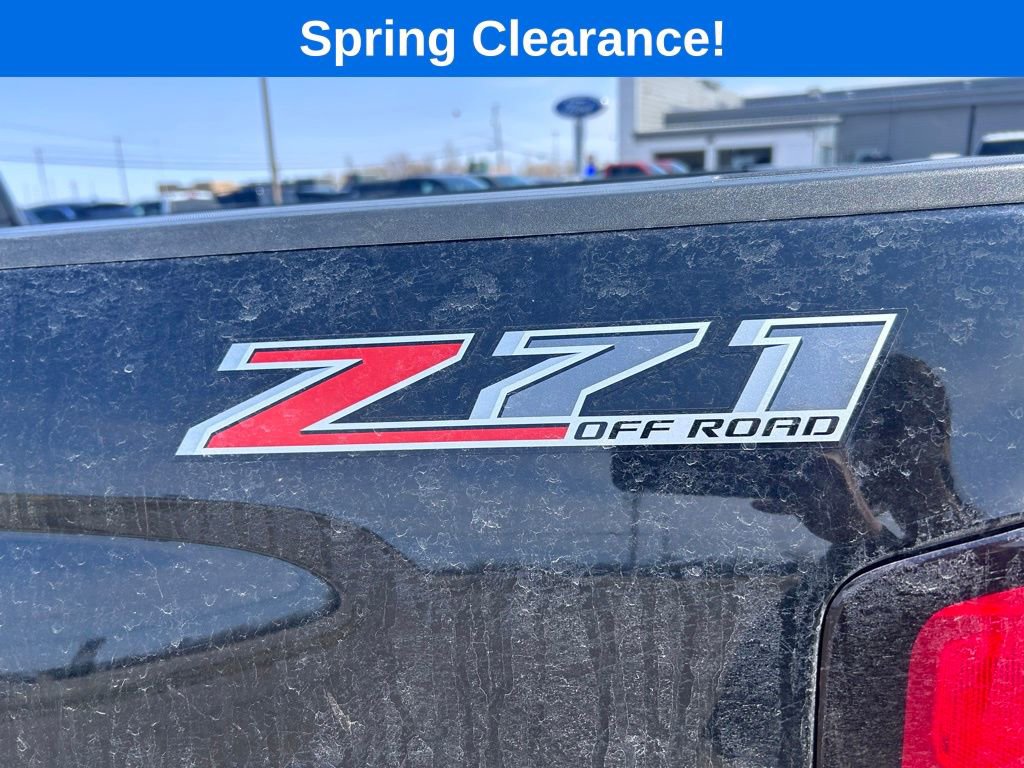 Used 2017 Chevrolet Silverado 1500 LT w/ All Star Edition AWD/4WD image 11