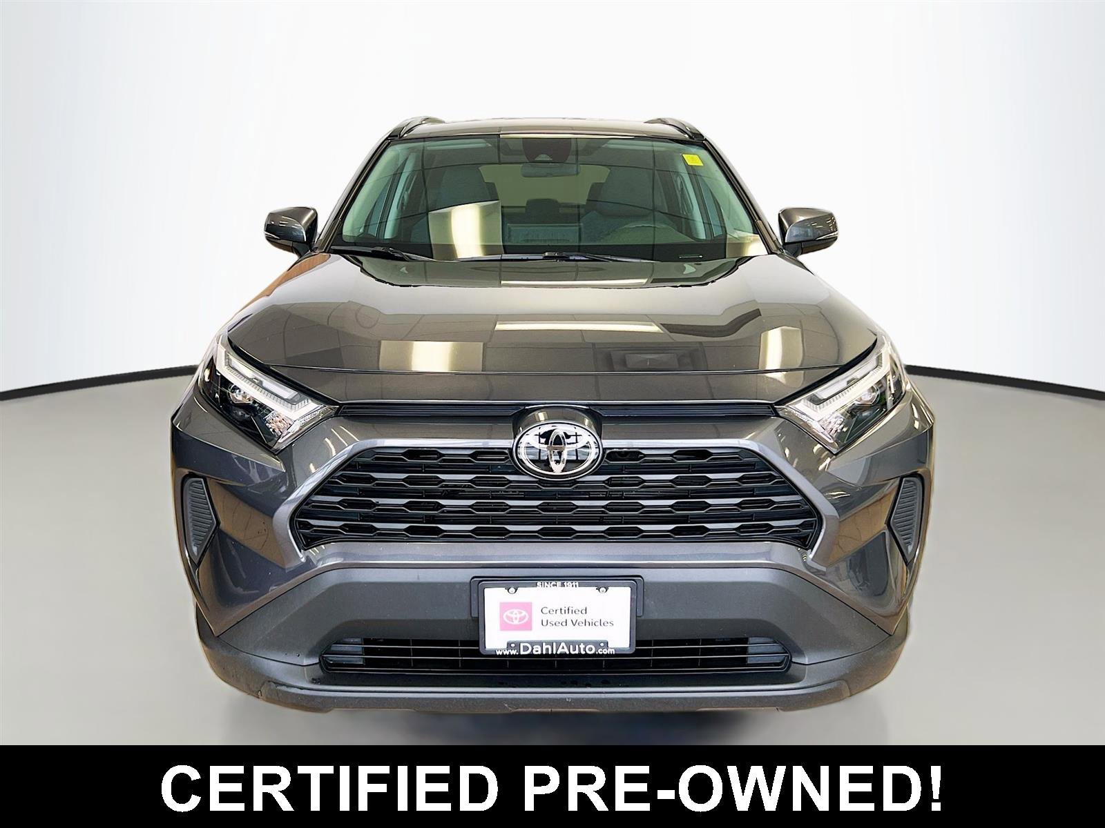 Used 2025 Toyota RAV4 XLE image 2