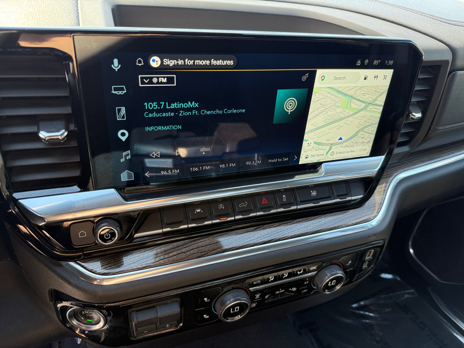 Used 2025 Chevrolet Silverado 1500 LT RWD image 12