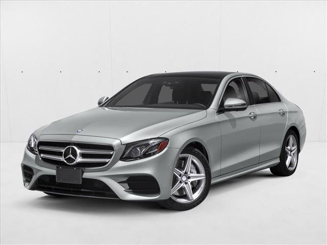 Used 2017 Mercedes-Benz E 300 4MATIC video 1