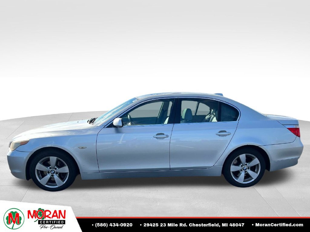 Used 2007 BMW 525xi Sedan AWD/4WD image 2
