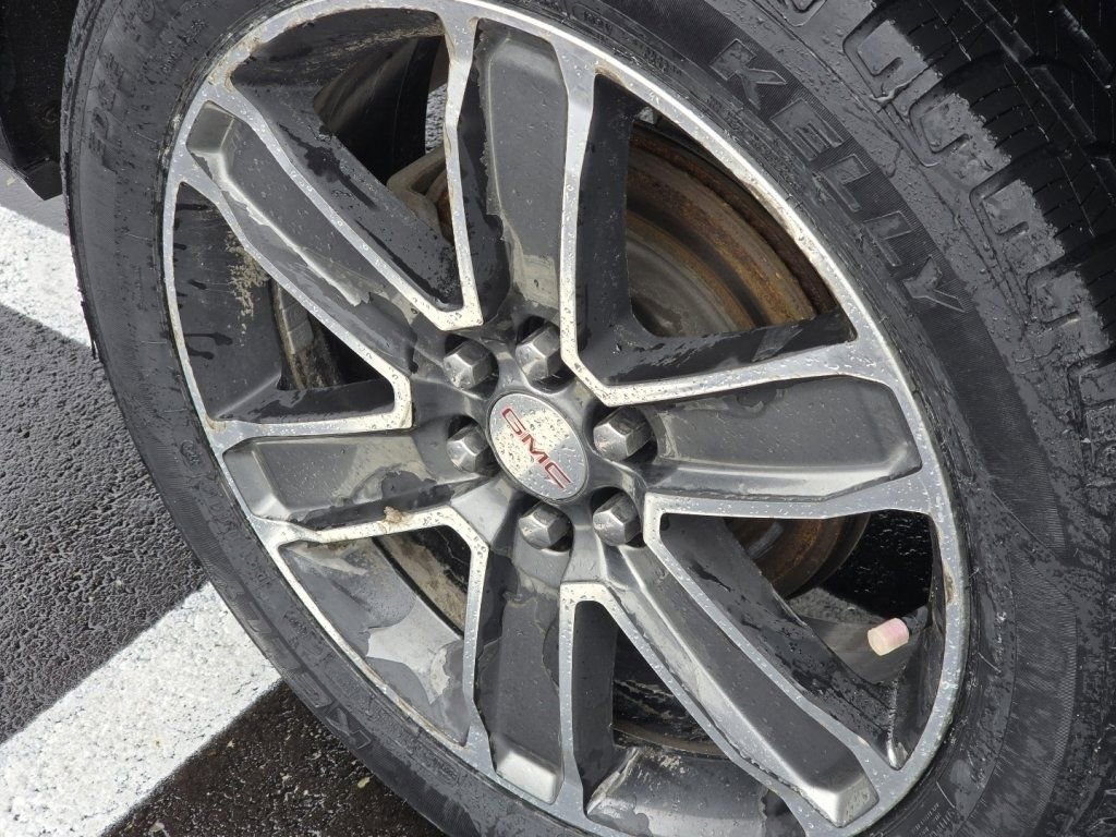 Used 2019 GMC Acadia Denali w/ Technology Package image 13
