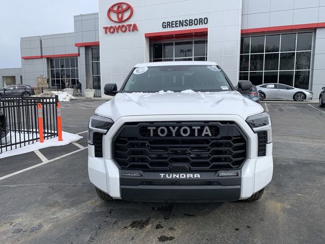 Used 2023 Toyota Tundra SR5 w/ SR5 Convenience Package image 3