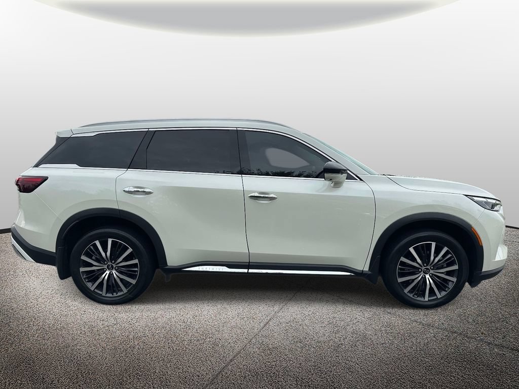 Used 2022 INFINITI QX60 Sensory w/ Vision Package AWD/4WD image 4
