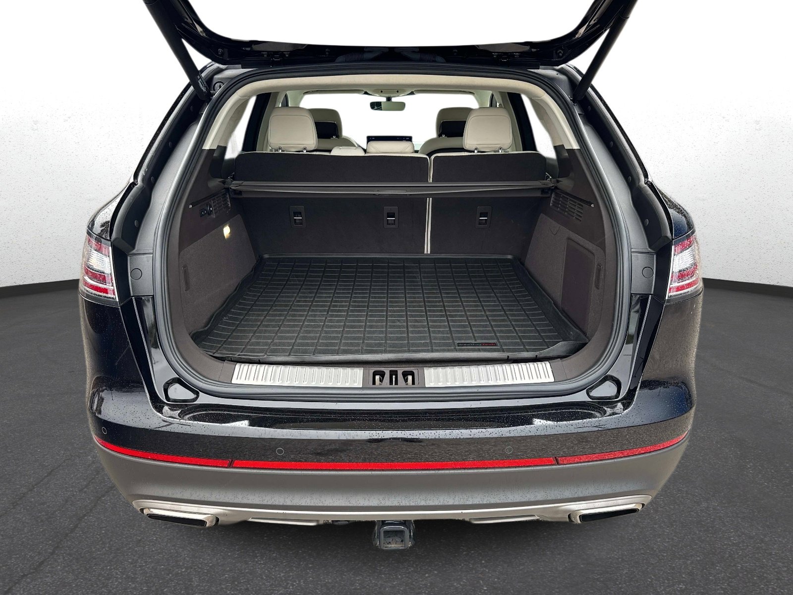 Used 2021 Lincoln Nautilus Black Label w/ Class II Trailer Tow Package image 11