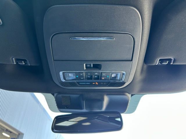 Used 2023 Ford F150 Lariat w/ Equipment Group 502A High AWD/4WD image 17