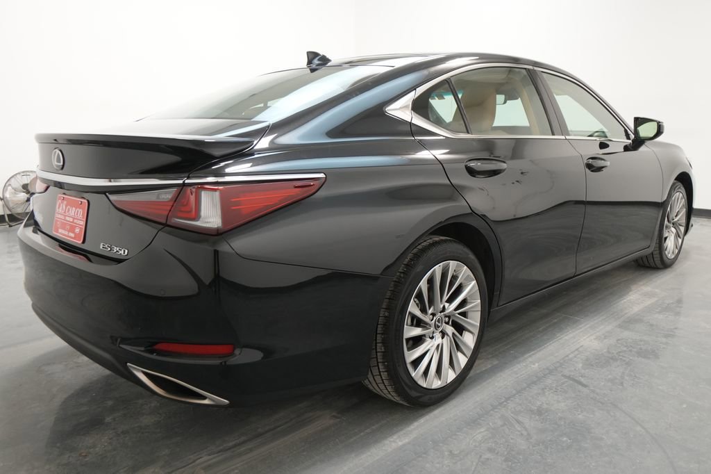 Used 2023 Lexus ES 350 Luxury w/ Accessory Package (Z2) image 9